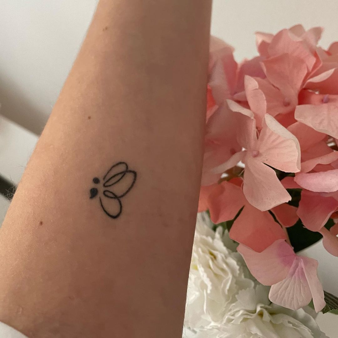 89 Semicolon Tattoo Ideas That Are Beautifully Done - tattooglee | Semicolon  tattoo, Freedom tattoos, Unique semicolon tattoos